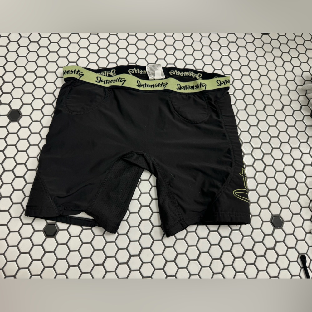 Intensity padded shorts size medium